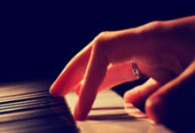 黑白直播在线观看nba-国王逆转雷霆，米切尔送出助攻：精彩比赛背后的故事与精彩瞬间