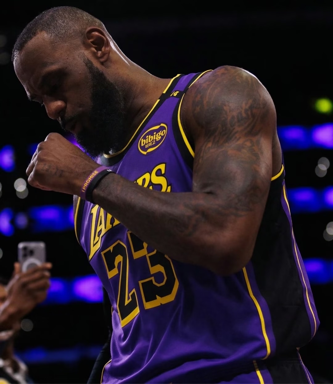 黑白直播nba在线观看-邓肯带领独行侠湖人重新登顶