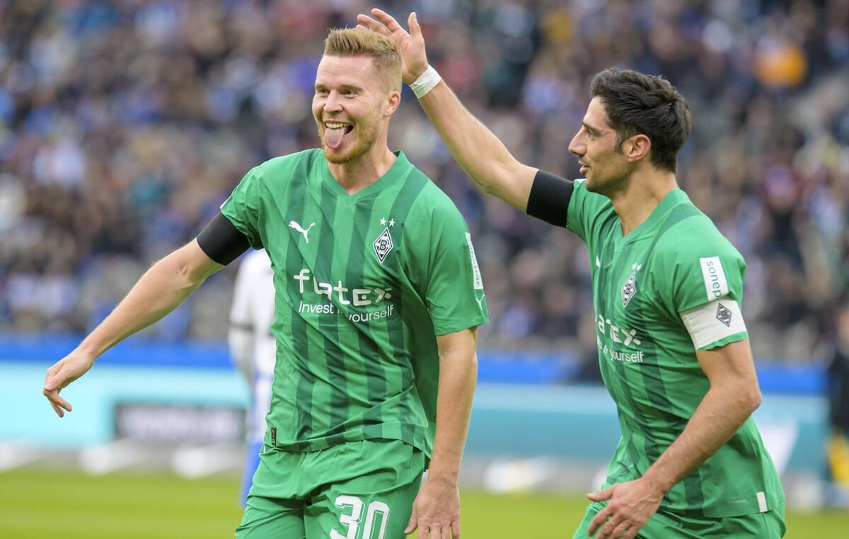 柏林赫塔球员在面对劲敌时实力爆发,取得耀眼的胜利的简单介绍 柏林赫塔球员在面对劲敌时实力爆发,取得耀眼的胜利的简单介绍