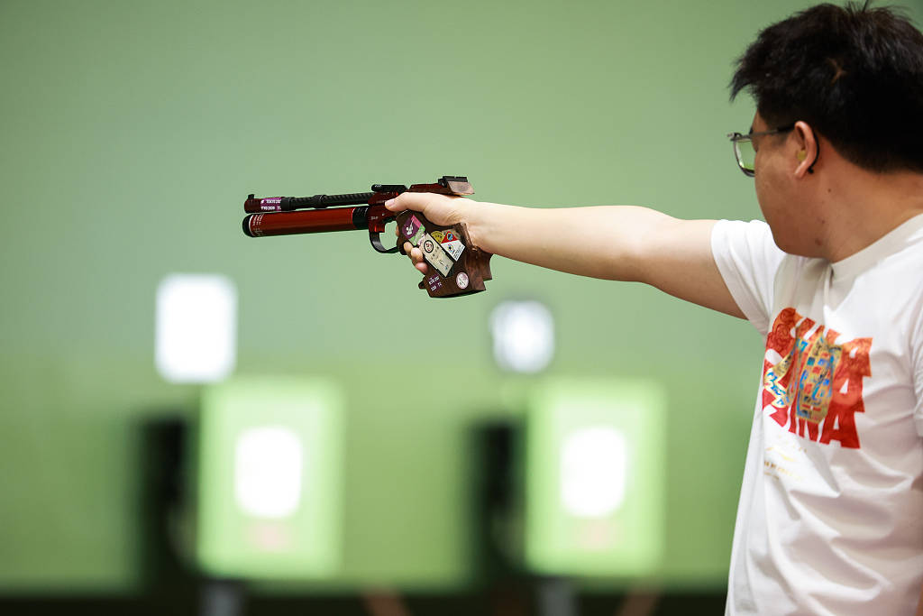 包含加拿大队众将发挥出色，斩获多枚奖牌的词条