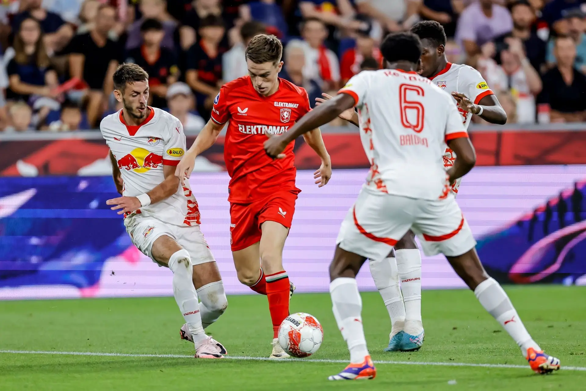 包含巴黎圣日耳曼队激战激战,夺取胜利的词条 包含巴黎圣日耳曼队激战激战,夺取胜利的词条