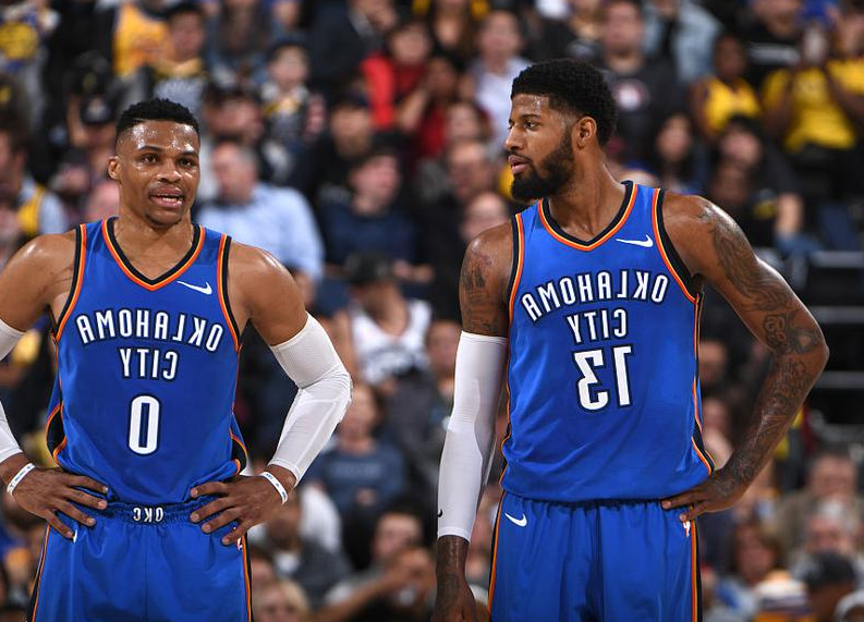 里尔客场爆冷击败梅斯，登顶积分榜的简单介绍