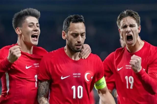 欧预赛战况激烈，多场比赛产生意外的简单介绍