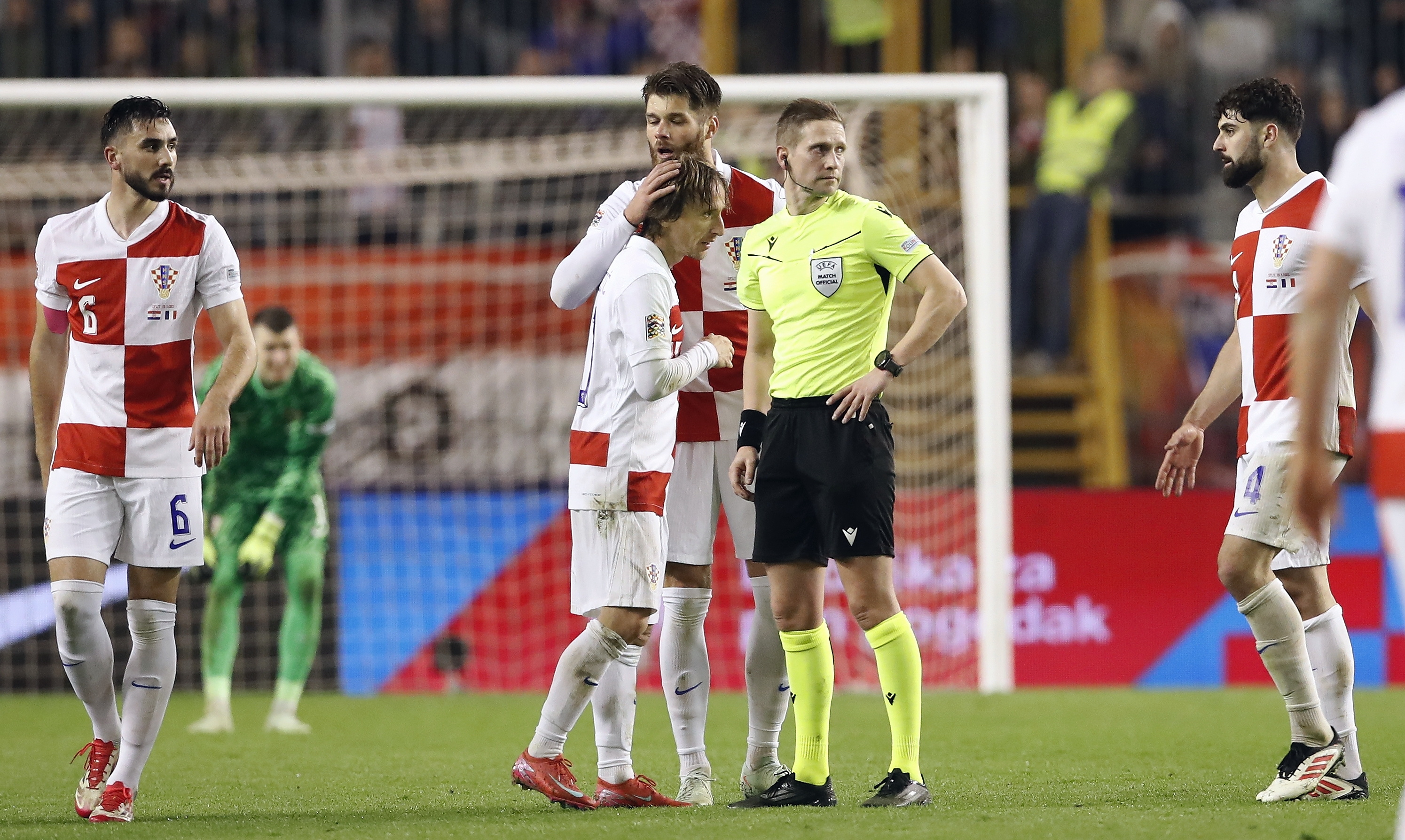 捷克队遭遇阻碍，无缘欧国联半决赛的简单介绍