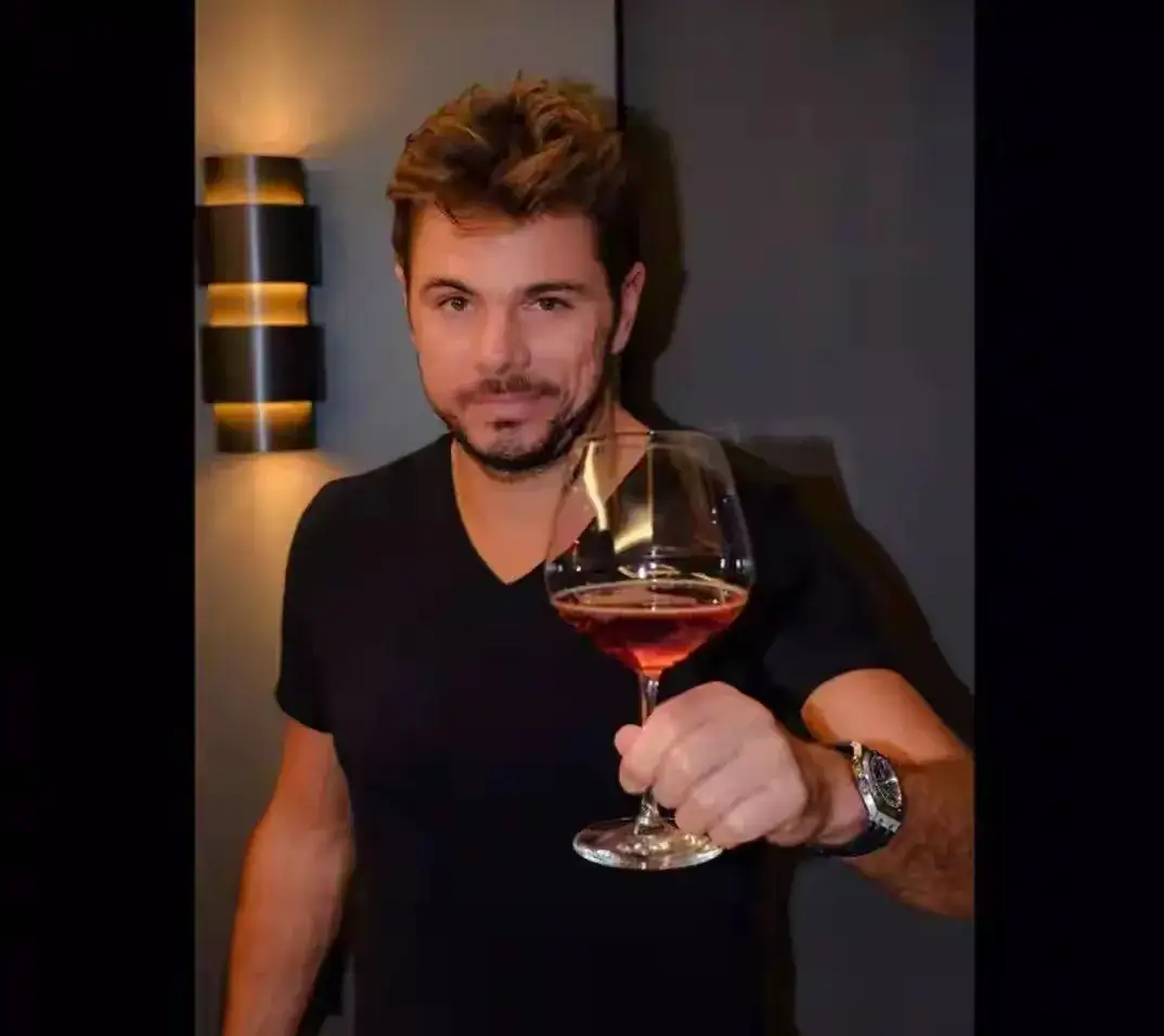 日本网球队险胜世界网球队,瓦林卡绝境逆转的简单介绍 日本网球队险胜世界网球队,瓦林卡绝境逆转的简单介绍