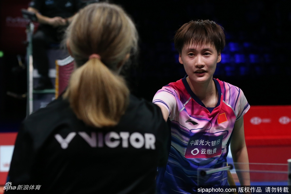 黑白直播在线观看-丹麦队翻盘中国队，戴资颖刷新纪录